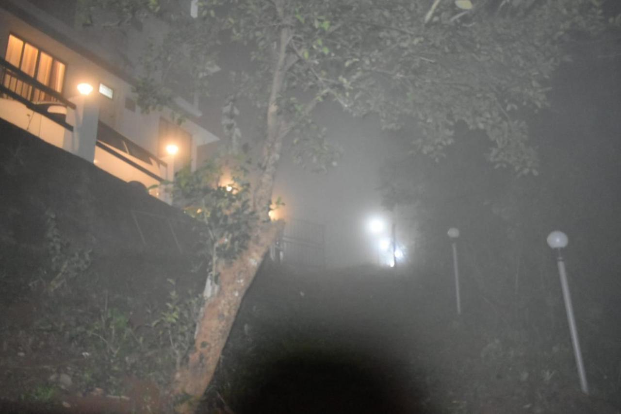 Munnar Tent Hills Resort Devikolam Buitenkant foto