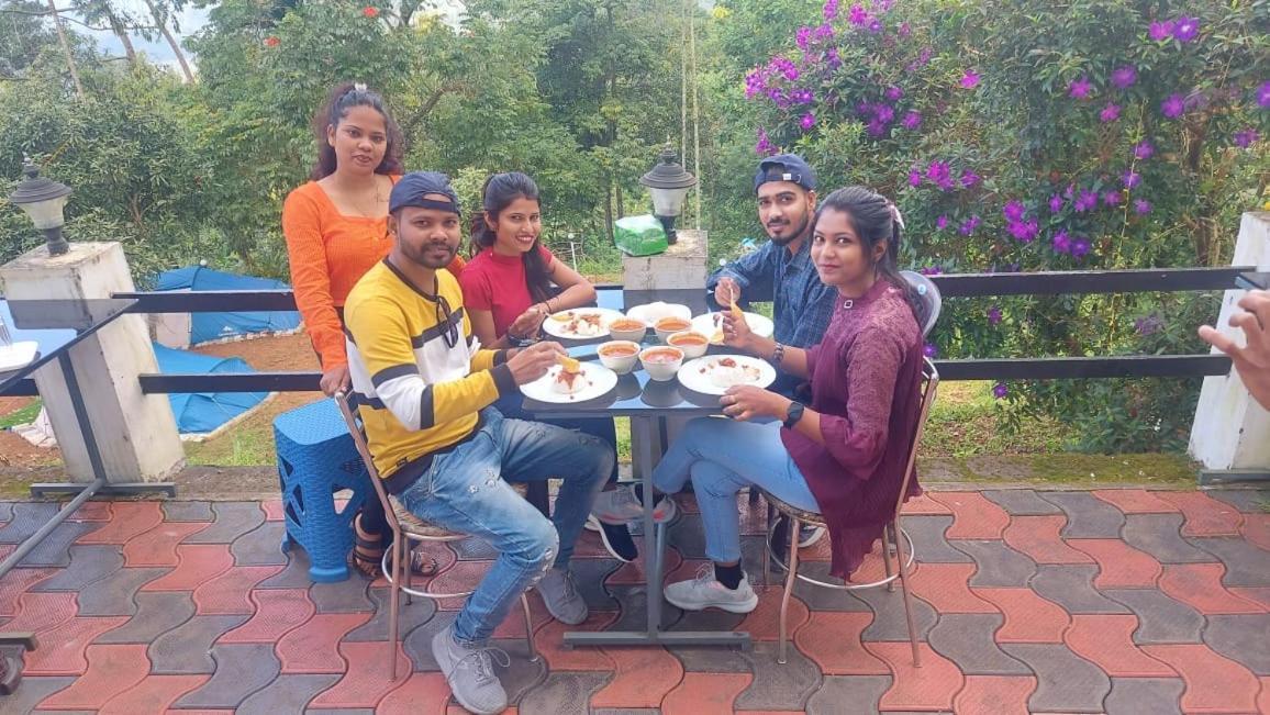 Munnar Tent Hills Resort Devikolam Buitenkant foto